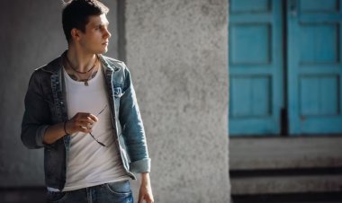 Can You Wear Denim Shirt With Jeans