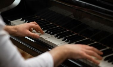How Much Does Piano Moving Cost?